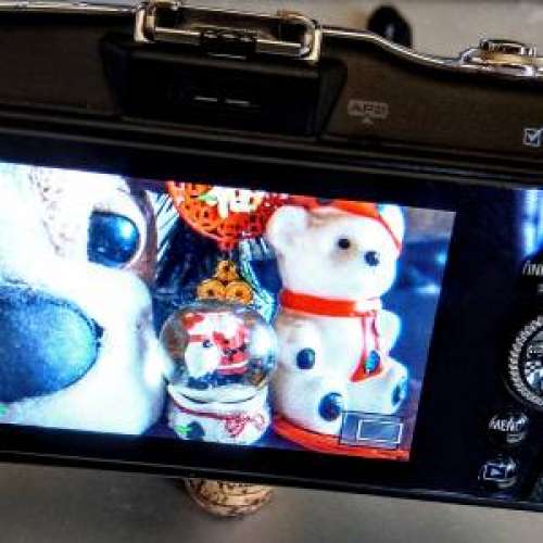 八九成新 Olympus最輕盈嬌小黑魂 Pen Mini EPM 1 只重265gm可選配鏡頭