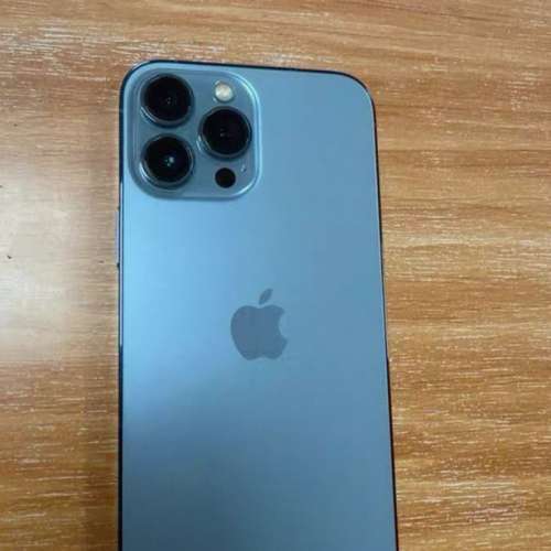 iPhone 13 pro max 1TB ( 天峰藍色) 送Magsafe Case及玻璃貼