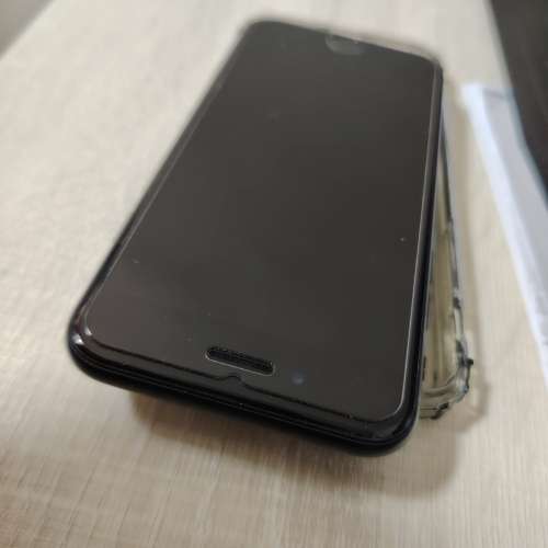 黑色 iphone se3 128gb