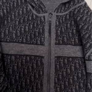 全新Dior女裝雙面羊絨外套