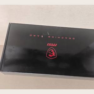 显卡：微星 RTX 4060 2X 8G OC (二手)