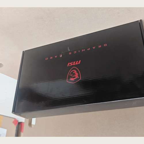 显卡：微星 RTX 4060 2X 8G OC (二手)