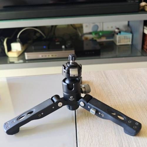 Leofoto Quick Release Monopod Support 快拆單腳架底座 VD-03