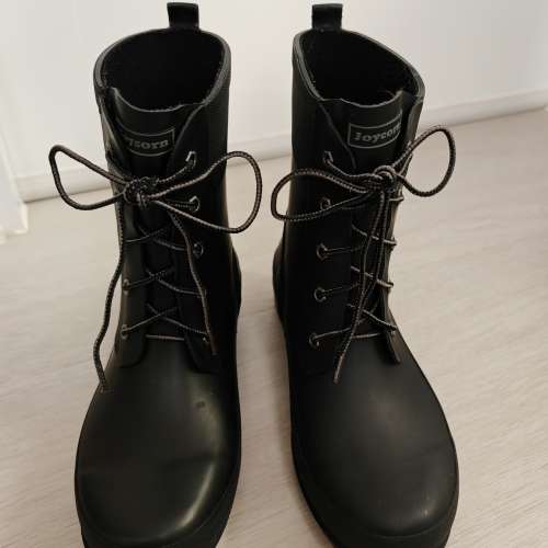 95%新Joy Corn女裝時尚水靴