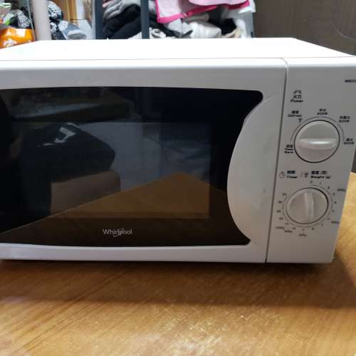 惠而浦 Whirlpool 20升 小型微波爐  800W  屯門良景自取。