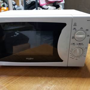 惠而浦 Whirlpool 20升 小型微波爐  800W  屯門良景自取。