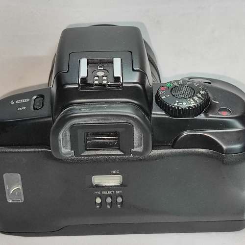 Canon EOS 700QD 送 35-70 EF