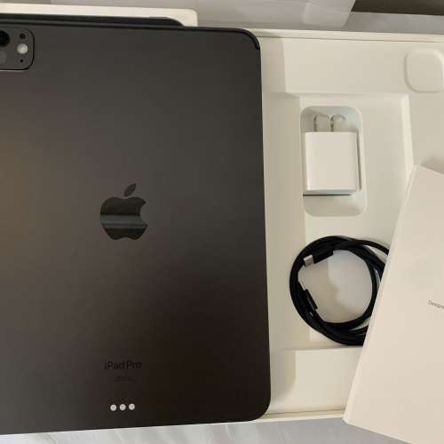 99%New US iPad Pro 11-inch M4 WiFi 256GB (2024) Space Black,保到29-7-2026