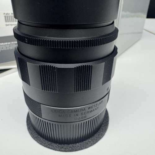 Leica Summilux-M 50mm F1.4 Black Chrome 11688