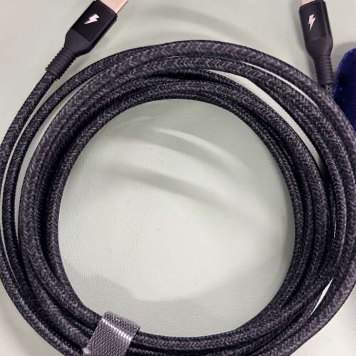 Momax lighting to usb-c 3米線