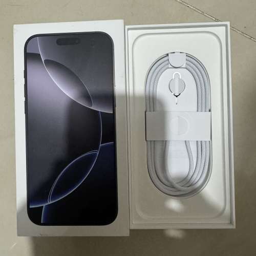 全新iPhone 16pro max原廠線