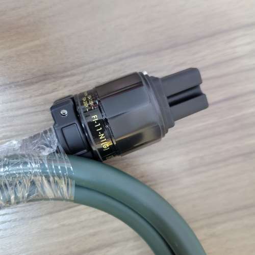 Furutech 古河電源線英式長1.8M