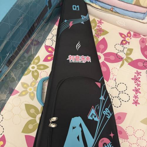 初音未來 電吉他 恩雅