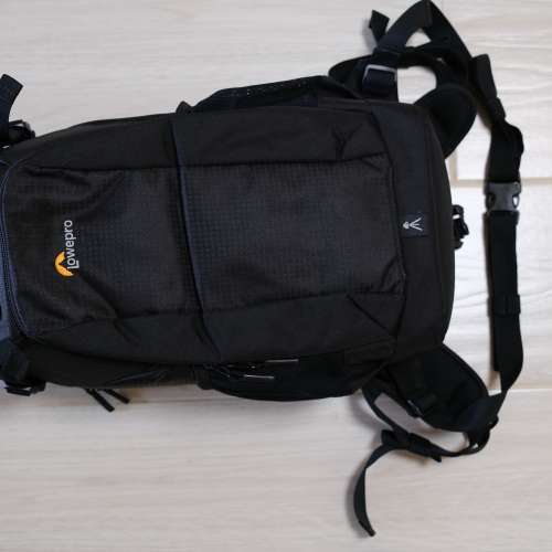 Lowepro Flipside 200 AW II