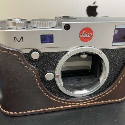 Leica M240 fully set in box 2 batteries