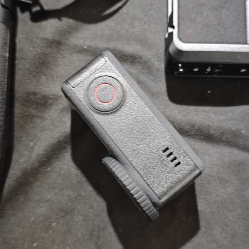 DJI ACTION 5 Pro 冇盒冇單冇證冇保 跟手持棍 1電 1框 1條線充 有貼玻璃貼 98%new ...