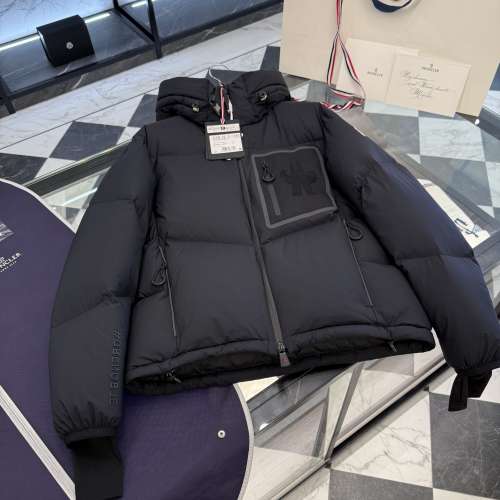 Moncler Grenoble系列Mandres连帽短款羽绒夹克外套