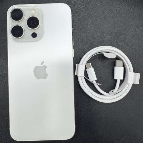99%New iPhone 15 Pro Max 256GB 白色 香港行貨 電池100% 有配件 自用首選超值