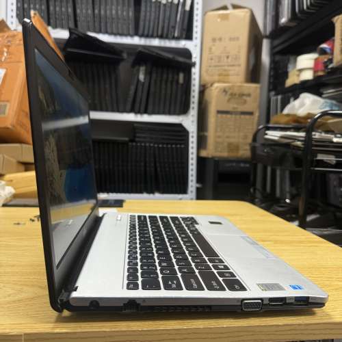[🇯🇵日本製] Fujitsu LIFEBOOK S935 (Core i7 / 13.3" 全高清 / Win 11 / 永久Off...