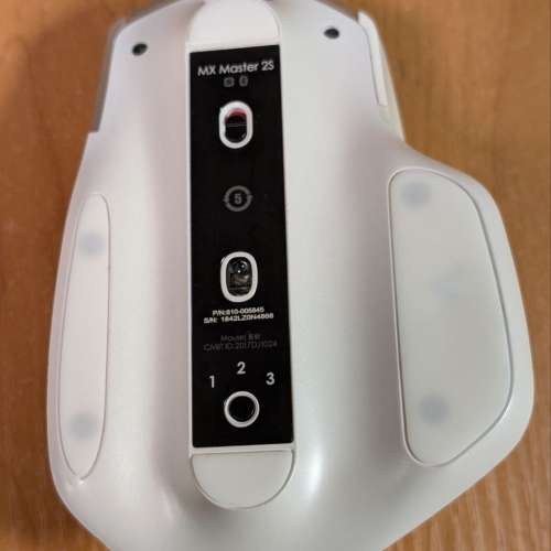 Logitech MX Master 2S 白色已換3D打印殼
