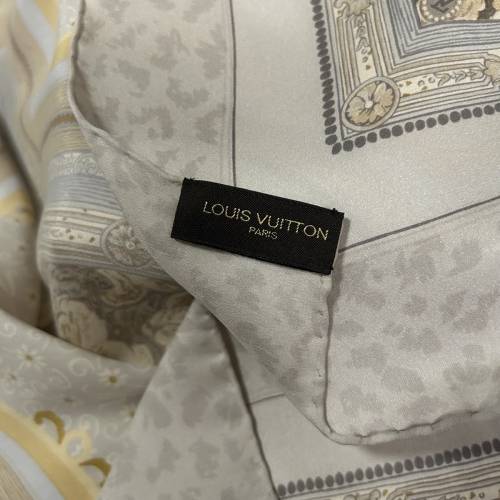 Louis Vuitton 絲巾 方巾