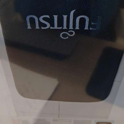 USB C Dock Gen2, USB C-VGA cable, 黑色筆記型電腦保護套（聯想和富士）