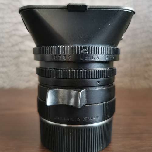 Leica Summilux 35mm f1.4 ASPH 11874