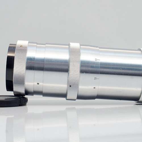 黃銅重版 Carl Zeiss Jena 紅T Triotar 135mm f4, Germany (非常新淨, 15葉)