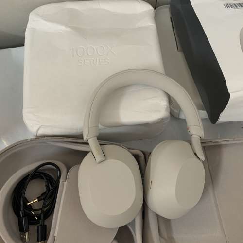 99%New Sony WH-1000XM5 Noise Cancelling Headphones Silver