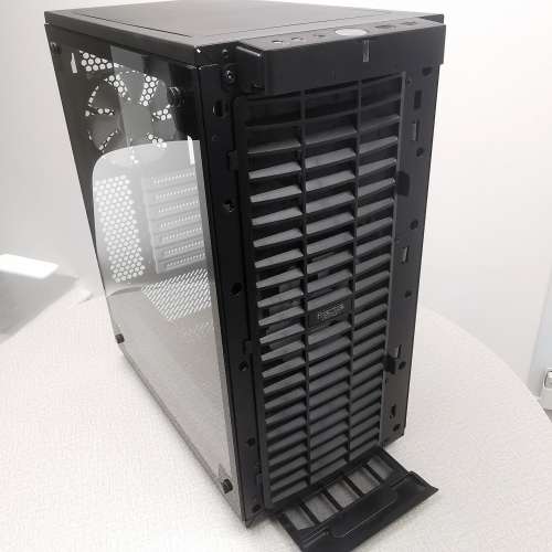Fractal Design Define C TG (Tempered Glass) ATX Silent PC Case 電腦 靜音 機箱