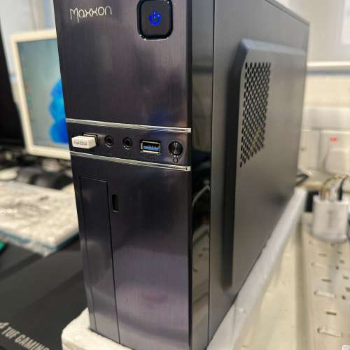 Intel六代平價文書慳位電腦