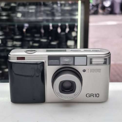 RICOH GR10 28MM F2.8