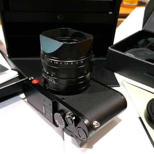 95%new LEICA Q2 有盒配件齊