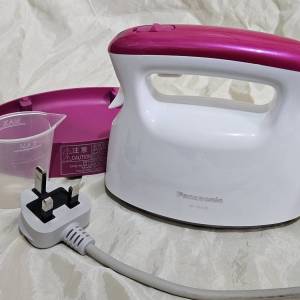 Panasonic 樂聲 NI-FS470 迷你掛熨機