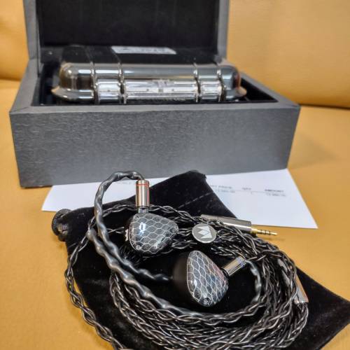 99.9% 新 Noble Audio Zephyr 圈鐵鑑聽耳機