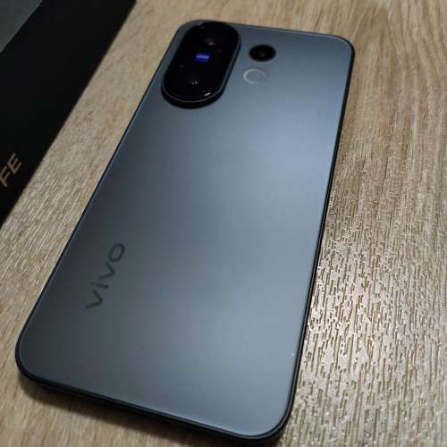 9成新 Vivo X200 FE 黑色行貨