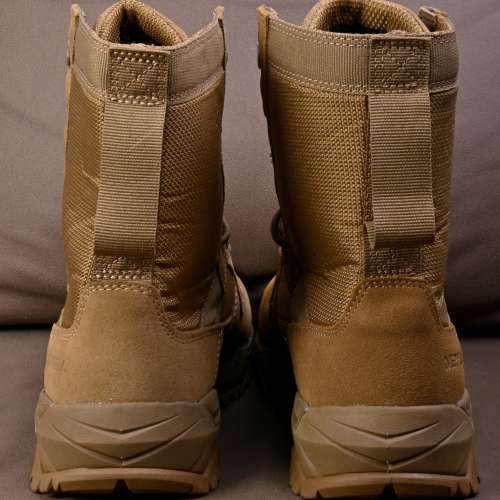 美國MERRELL高筒沙漠透氣戰術靴(EUR43）