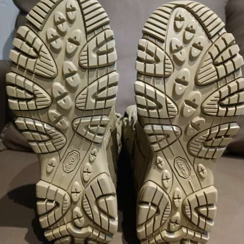 美國MERRELL高筒側拉鍊防水軍靴(EUR43)