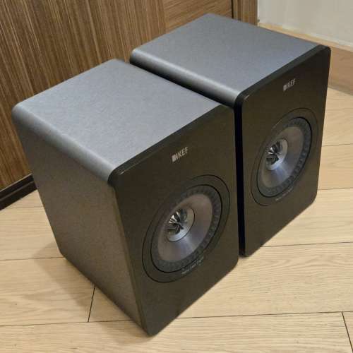 英國 KEF X300A 主動式揚聲器 金屬灰色