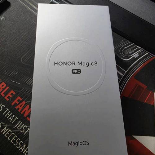 榮耀 magic 8 pro 12+512