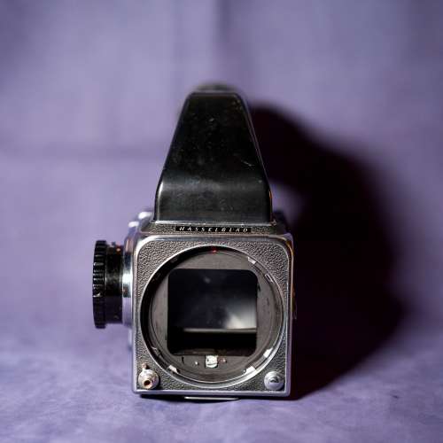 hasselblad 500c後期版本 (500cm一樣) & a12 type iii film back