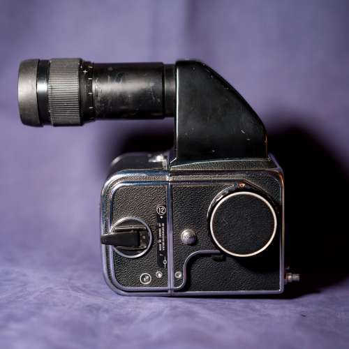 hasselblad 500c後期版本 (500cm一樣) & a12 type iii film back