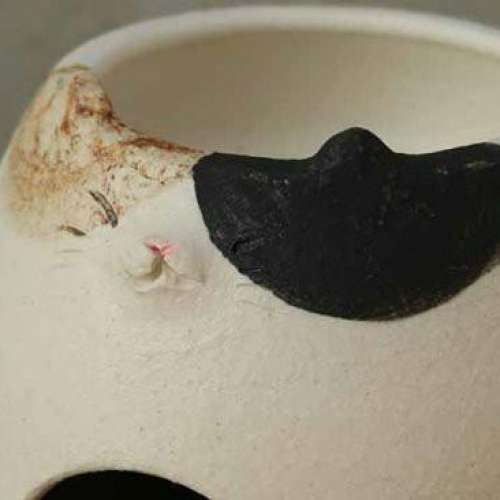 ［現貨］日本製守宮爬蟲倉鼠彩繪動物造型陶瓷加濕躲藏屋躲避屋 （三色貓-M）