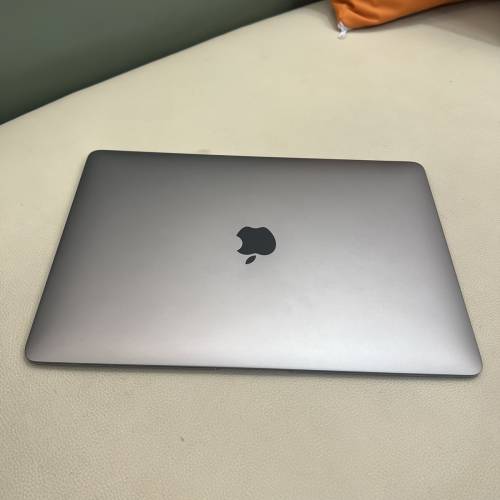 Apple MacBook Air 2020 M1 灰色 記憶卡16GB+512GB