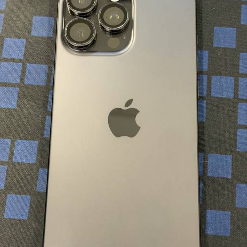 iPhone 16 Pro Max 256GB 黑95%新(AC+至26年11月)