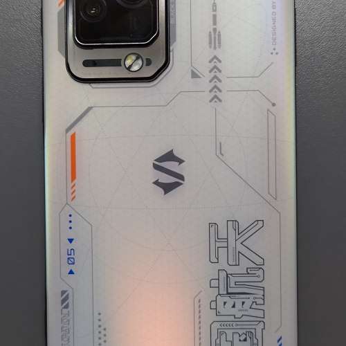 95% new 黑鯊5Pro 高配航天版 電競機 16 + 512