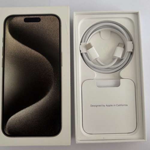 iPhone 15 pro 128GB (原鈦色）