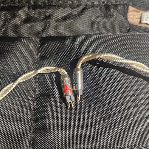 Toxic Cable SW22 v2 古河鍍銠4.4 / 0.78