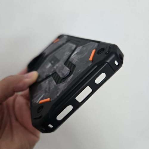 出售iPhone 16 plus Uag軍規手機殼