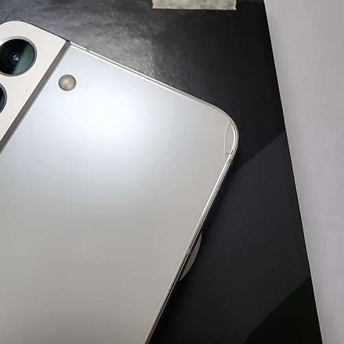 Samsung S22+ 256GB 行貨白色